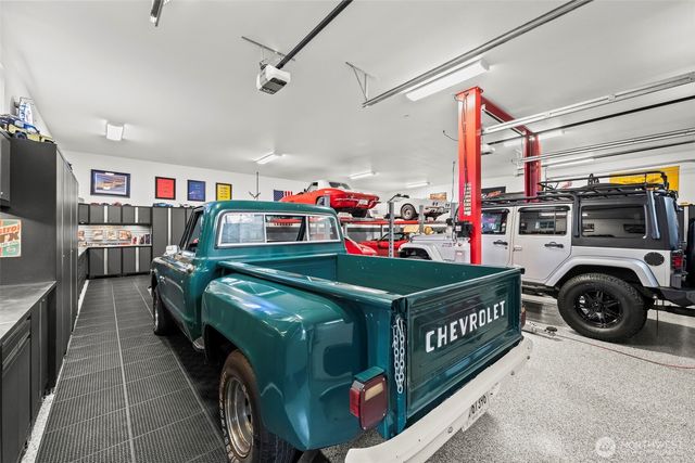 1051 Papago Drive, Fox Island, WA 98333