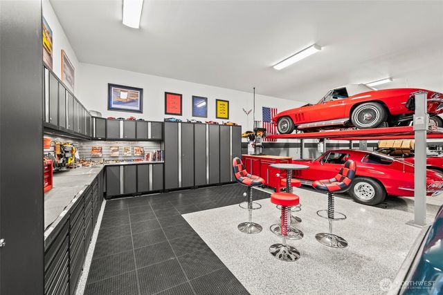 1051 Papago Drive, Fox Island, WA 98333