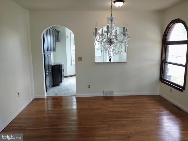 512 MIFFLIN BLVD, Reading, PA 19607