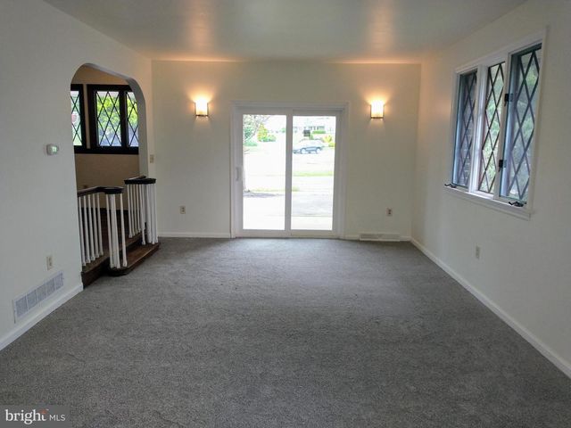 512 MIFFLIN BLVD, Reading, PA 19607