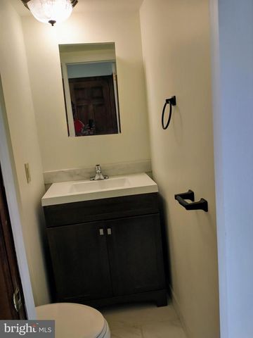 512 MIFFLIN BLVD, Reading, PA 19607