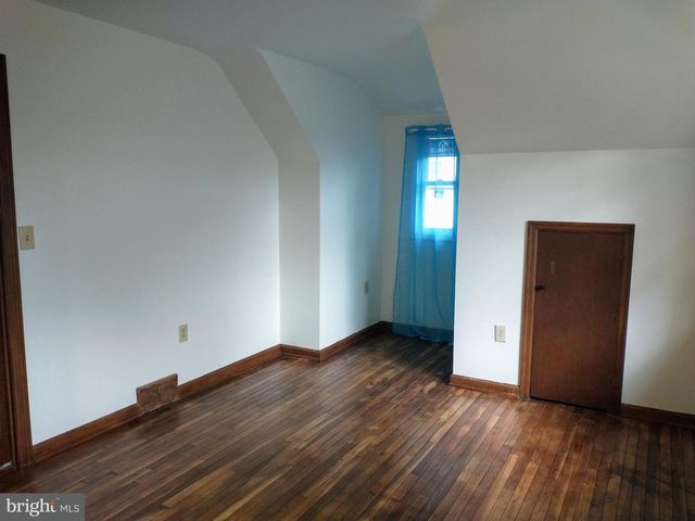 512 MIFFLIN BLVD, Reading, PA 19607