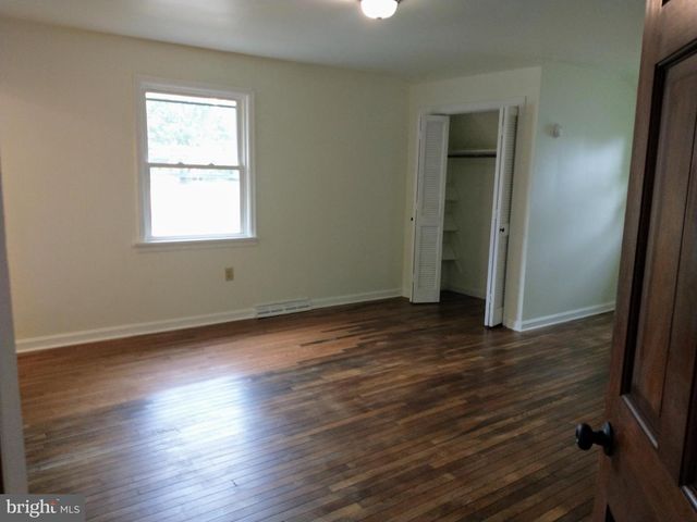 512 MIFFLIN BLVD, Reading, PA 19607