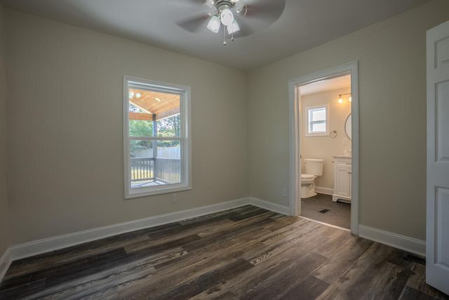 809 W Crawford Street, Dalton, GA 30720