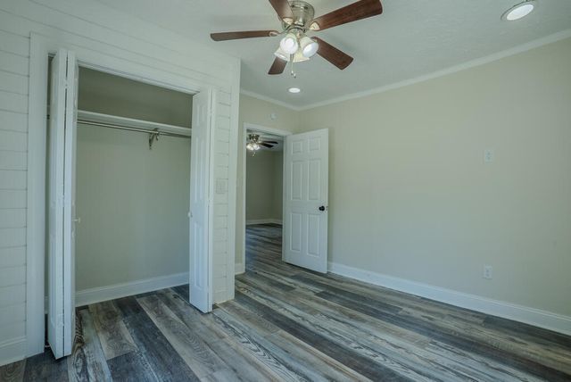809 W Crawford Street, Dalton, GA 30720
