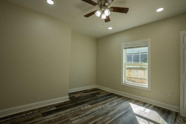 809 W Crawford Street, Dalton, GA 30720
