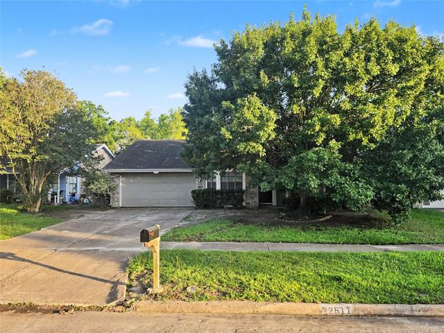 22511 Braken Manor Lane, Katy, TX 77449