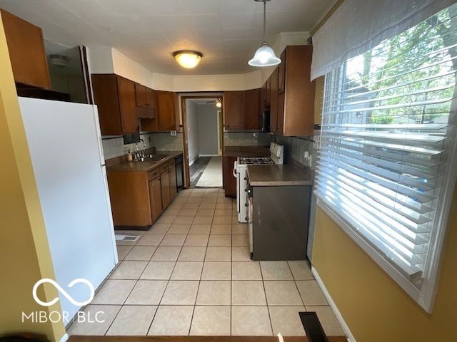 1935 Randall Road, Indianapolis, IN 46240