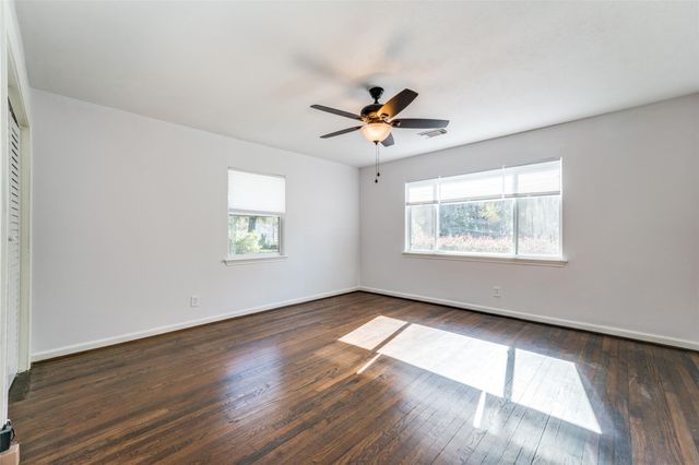 4502 Brookwoods Drive, Houston, TX 77092