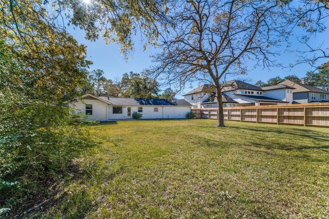 4502 Brookwoods Drive, Houston, TX 77092