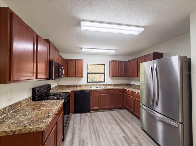 2440 BRACKNELL FOREST TRAIL, Tavares, FL 32778