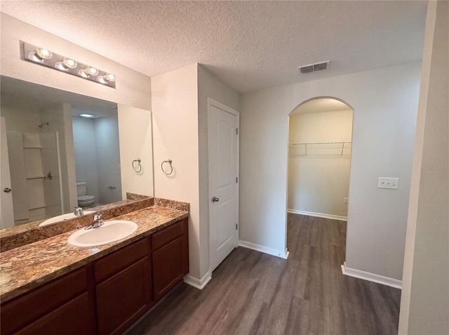 2440 BRACKNELL FOREST TRAIL, Tavares, FL 32778