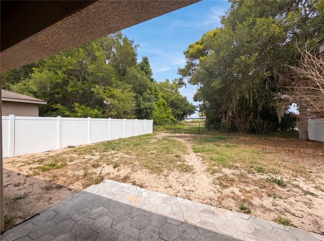 2440 BRACKNELL FOREST TRAIL, Tavares, FL 32778