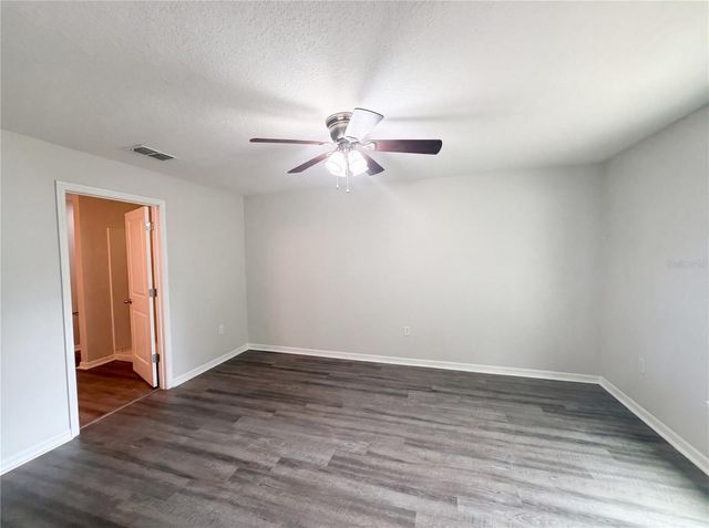 2440 BRACKNELL FOREST TRAIL, Tavares, FL 32778