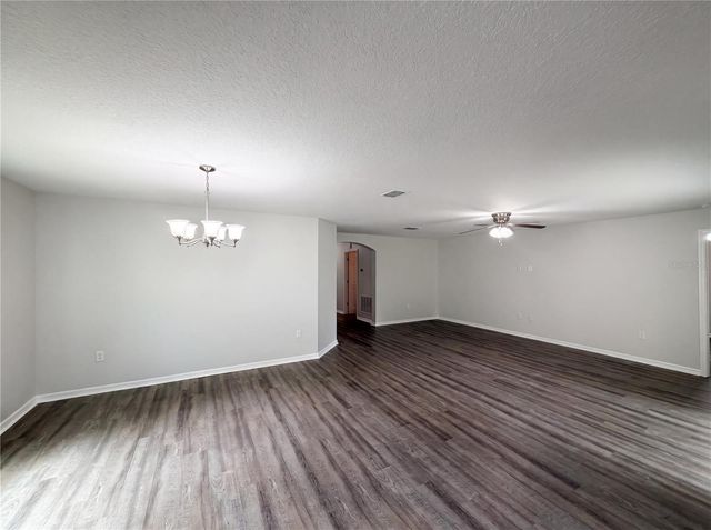 2440 BRACKNELL FOREST TRAIL, Tavares, FL 32778