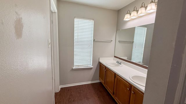 503 Willow West Drive, Houston, TX 77073