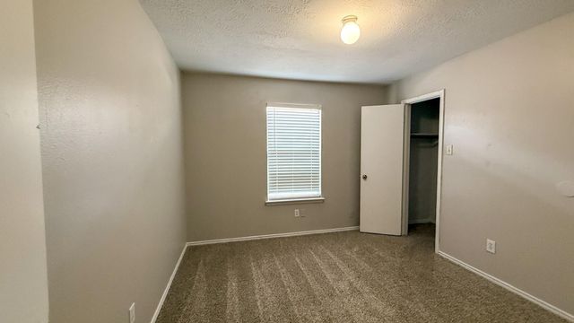 503 Willow West Drive, Houston, TX 77073