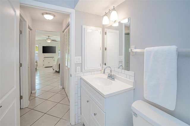 24540 HARBORVIEW ROAD D3, Punta Gorda, FL 33980