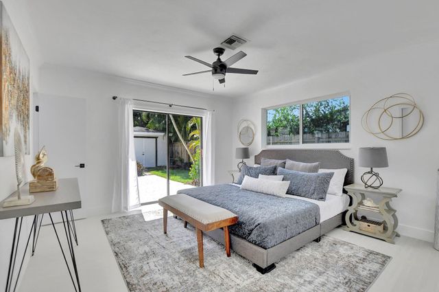 832 SW 10th Avenue, Boca Raton, FL 33486