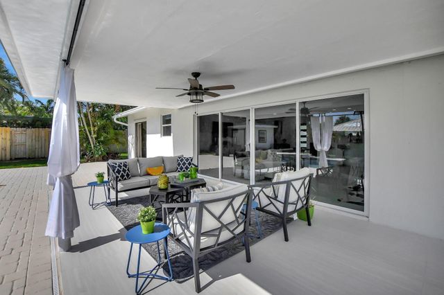 832 SW 10th Avenue, Boca Raton, FL 33486