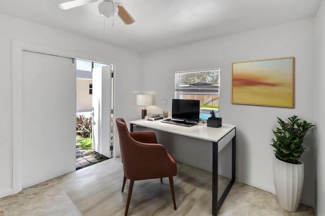 832 SW 10th Avenue, Boca Raton, FL 33486