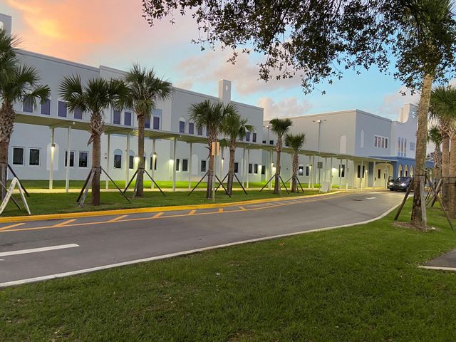 832 SW 10th Avenue, Boca Raton, FL 33486