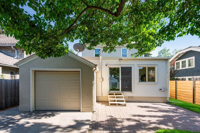 1731 Hillcrest Avenue, Saint Paul, MN 55116