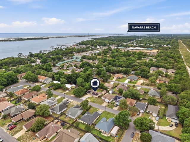 32 Cascabellas Street, Mary Esther, FL 32569