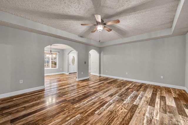 3410 Quail Run Road, West Plains, MO 65775