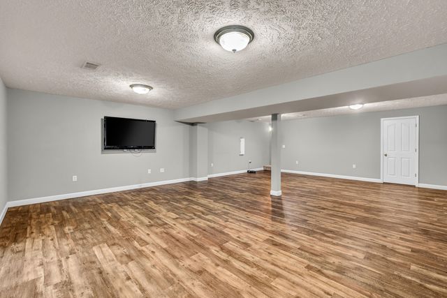 3410 Quail Run Road, West Plains, MO 65775