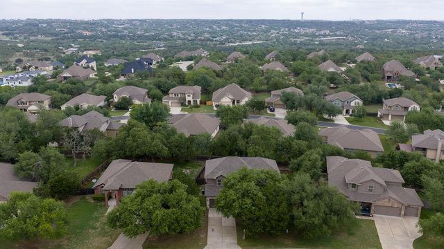17804 Linkhill DR, Dripping Springs, TX 78620