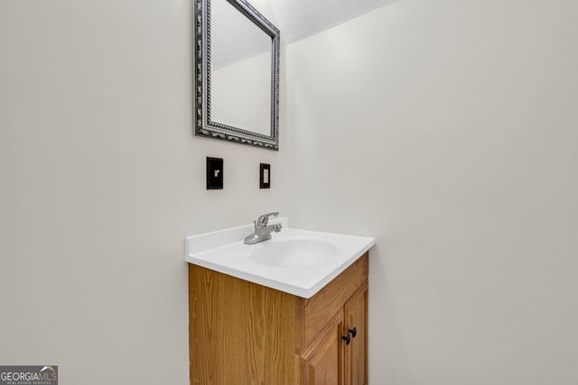 1674 New Bethel Road, Carnesville, GA 30521