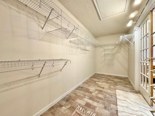 307 Locklear Avenue, Longview, TX 75605