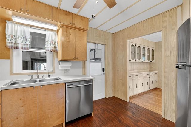 165 SHADY LANE DRIVE, Eustis, FL 32726