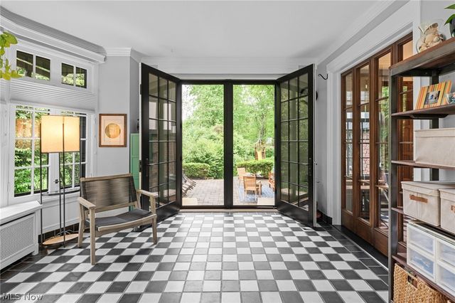 14211 Larchmere Boulevard, Shaker Heights, OH 44120