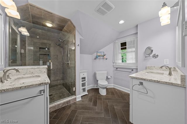 14211 Larchmere Boulevard, Shaker Heights, OH 44120