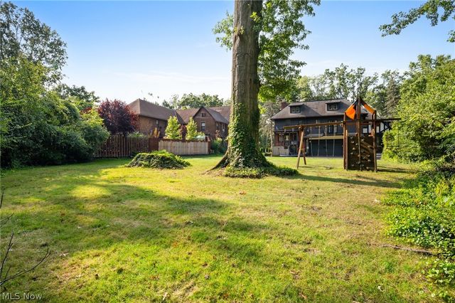 14211 Larchmere Boulevard, Shaker Heights, OH 44120