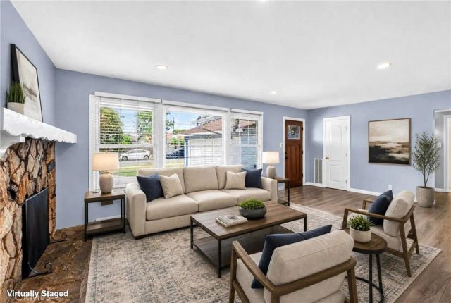 13238 Premiere Avenue, Downey, CA 90242