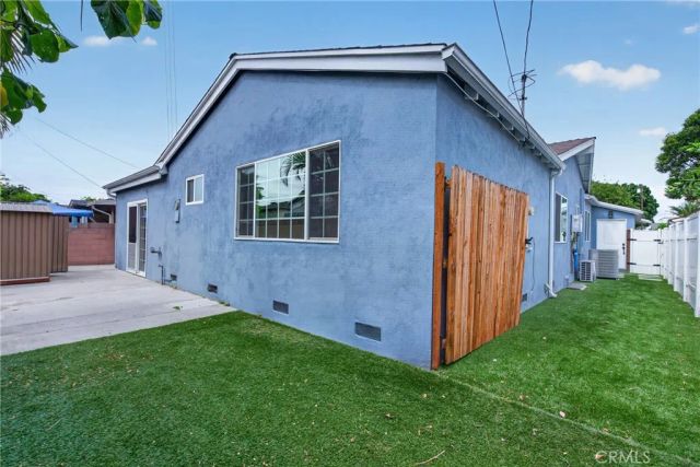 13238 Premiere Avenue, Downey, CA 90242