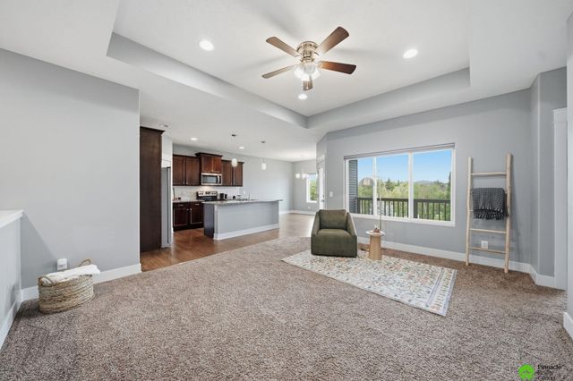 9515 Friedman Street, Lincoln, NE 68516