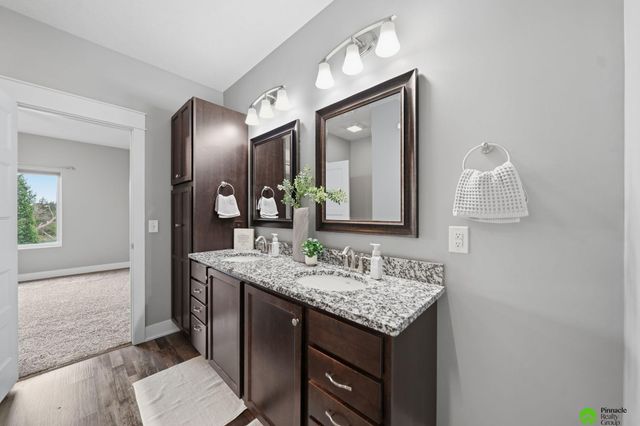 9515 Friedman Street, Lincoln, NE 68516