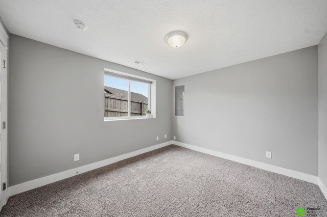 9515 Friedman Street, Lincoln, NE 68516