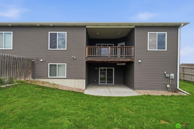 9515 Friedman Street, Lincoln, NE 68516