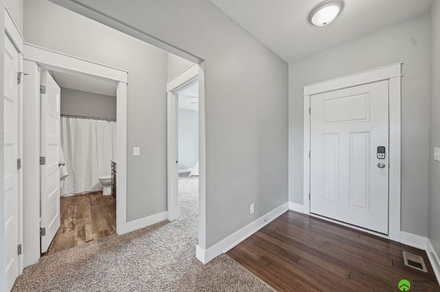 9515 Friedman Street, Lincoln, NE 68516
