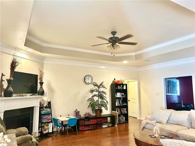 8166 South Wind Drive W, Irvington, AL 36544