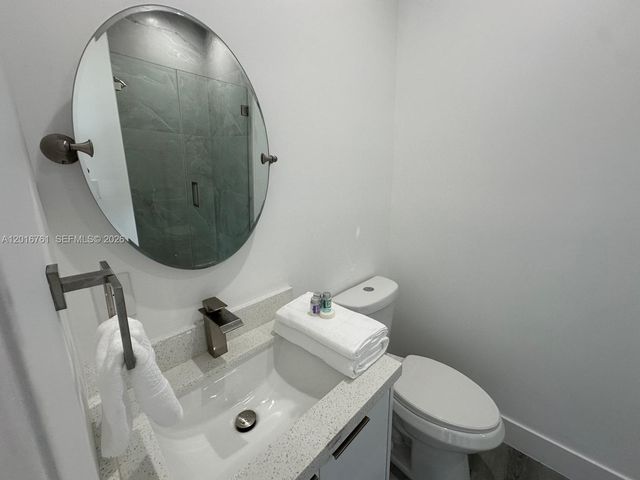 19199 NW 37 Ave, Miami Gardens, FL 33056