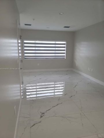 19199 NW 37 Ave, Miami Gardens, FL 33056