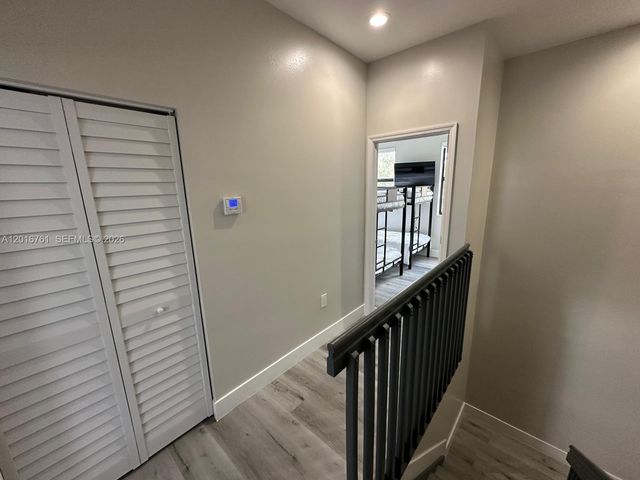 19199 NW 37 Ave, Miami Gardens, FL 33056
