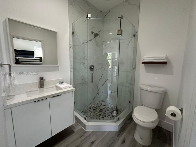 19199 NW 37 Ave, Miami Gardens, FL 33056
