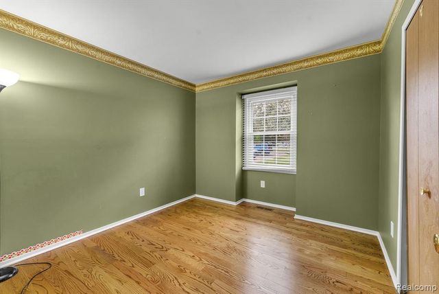 24228 Bashian Drive, Novi, MI 48375